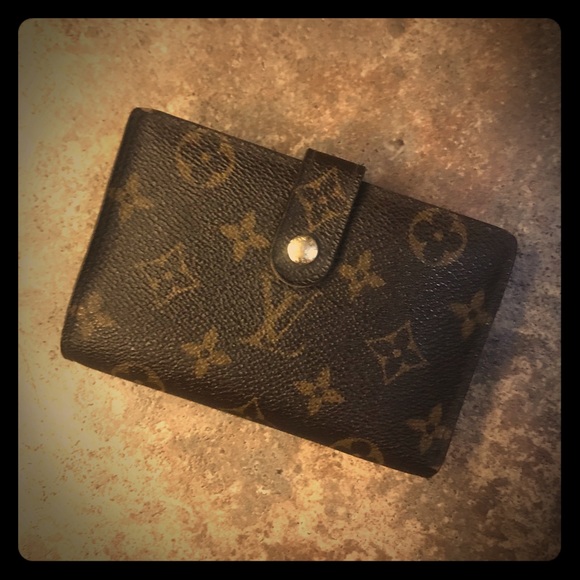 Louis Vuitton Handbags - Louis Vuitton Wallet